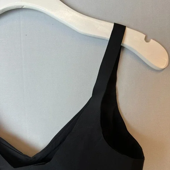 Lululemon Bra Womens 32C Black Like Nothing Lightweight Light Support Breathable - Picture 10 of 14
